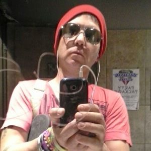 Meet your Posher, Damion